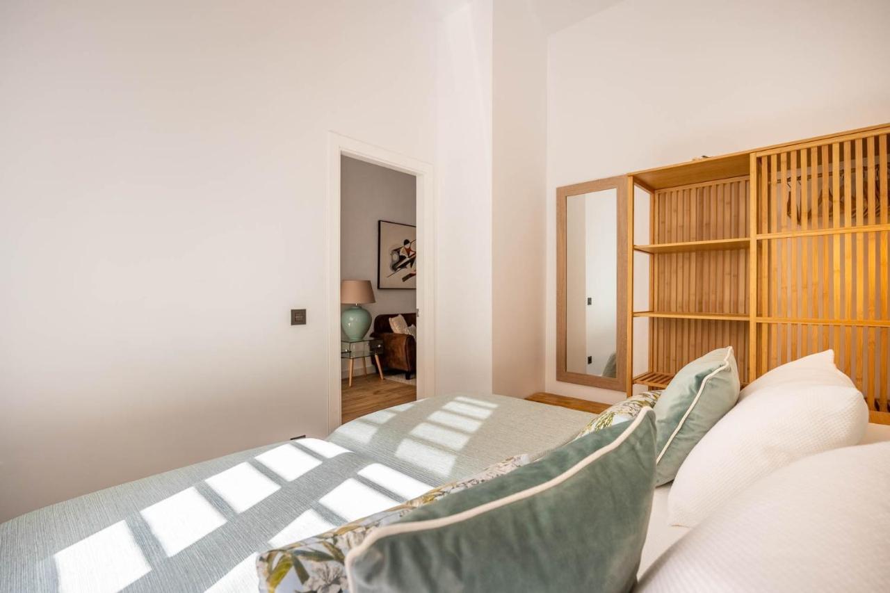 Behouse Macarena Apartment Севиля Екстериор снимка