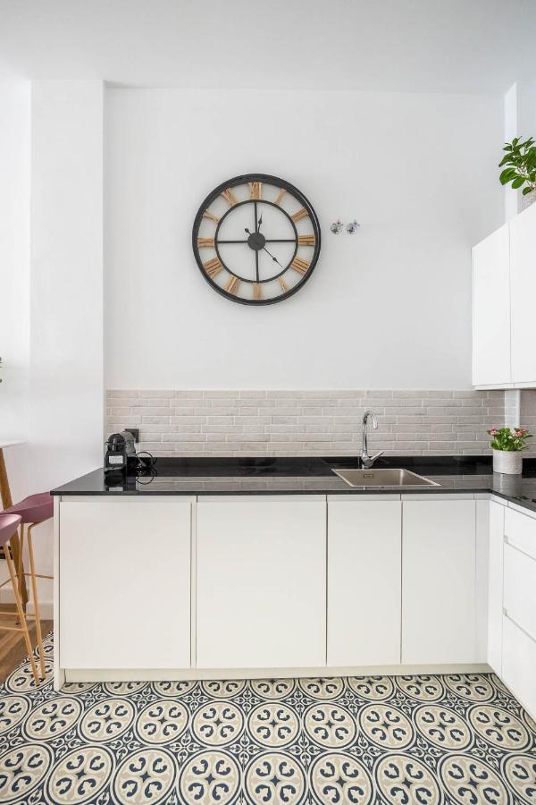 Behouse Macarena Apartment Севиля Екстериор снимка